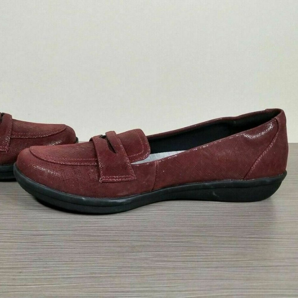 Clarks Ayla Form Ultra Cushioned Penny Loafer - Picture 6 of 11